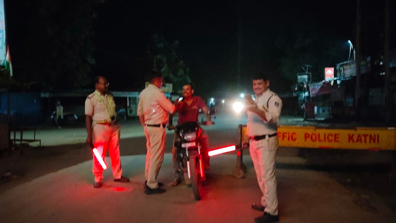 1000793656 1 शराब पीकर वाहन चलाने वालों पर कटनी पुलिस की बड़ी कार्यवाही — 329 लापरवाह वाहन चालकों पर गिरी गाज
