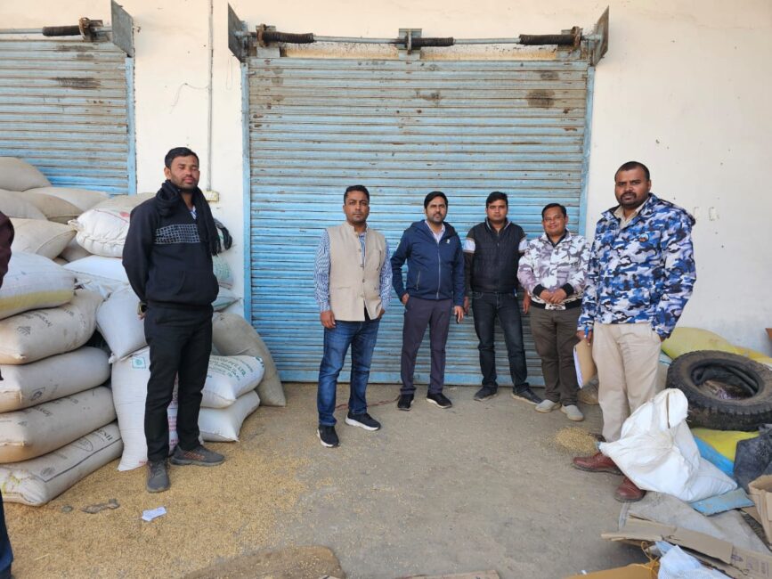 1001176540 *कांटी के मारूति वेयरहाउस से 5070 बोरियों में मिली 2 हजार क्विंटल अवैध धान*