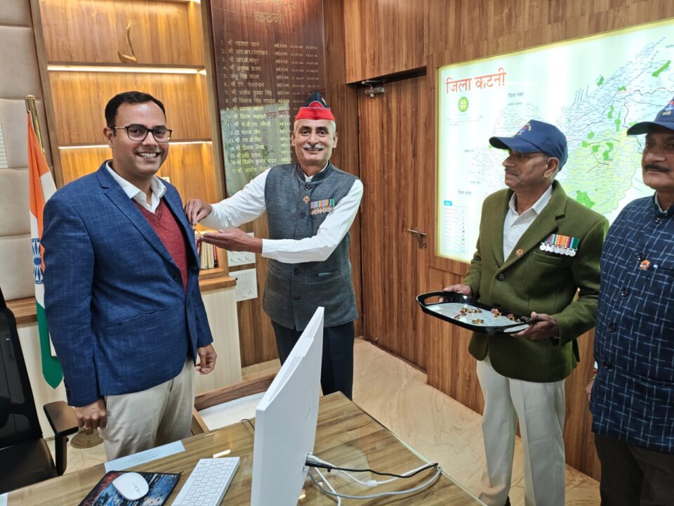 कलेक्टर ने जवानों के साहस और बलिदान को किया नमन 1 1001182026 कलेक्टर ने जवानों के साहस और बलिदान को किया नमन