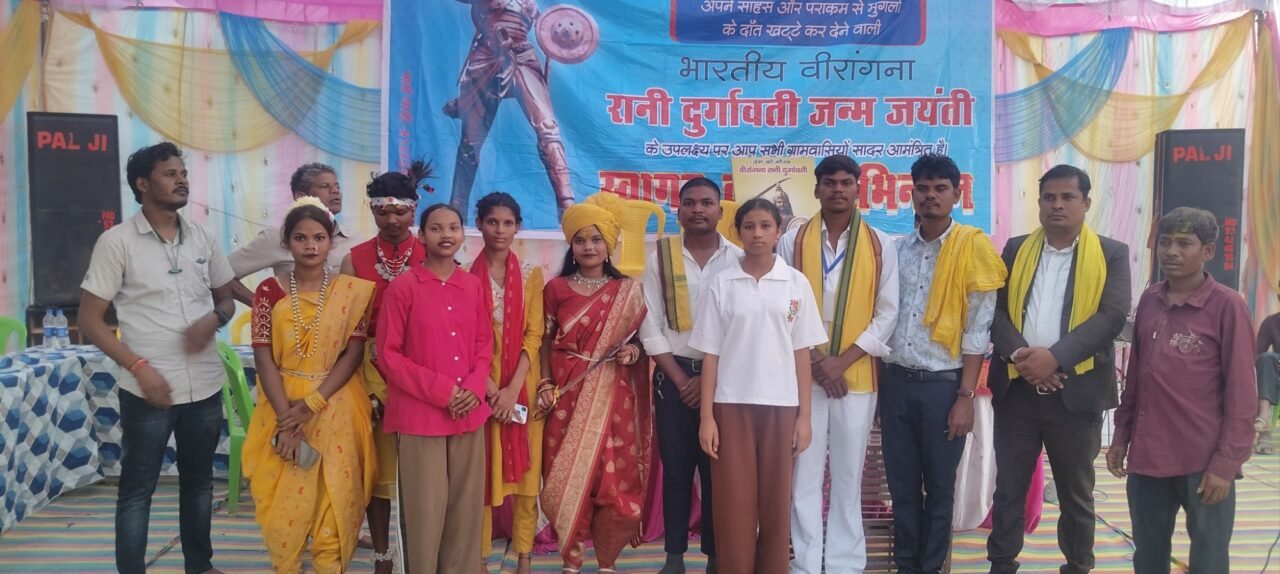 IMG 20261006 WA0030 ग्राम हदरहटा में धूमधाम से मनाई गई रानी दुर्गावती जयंती, महापुरुषों की विचारधारा को आगे बढ़ाने का लिया संकल्प