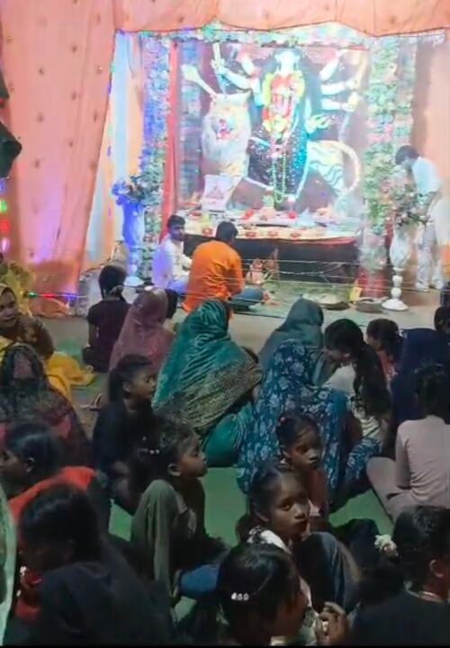 IMG 20261018 200557 केवलारी में धूमधाम से मनाया जा रहा नवरात्रि उत्सव, रात्रि में भगत कार्यक्रम और प्रसाद वितरण